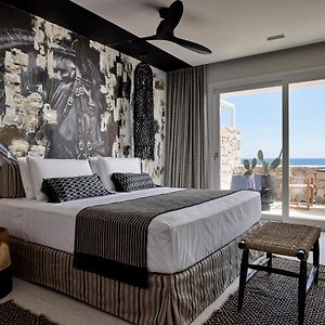 Signature Suite Sea View